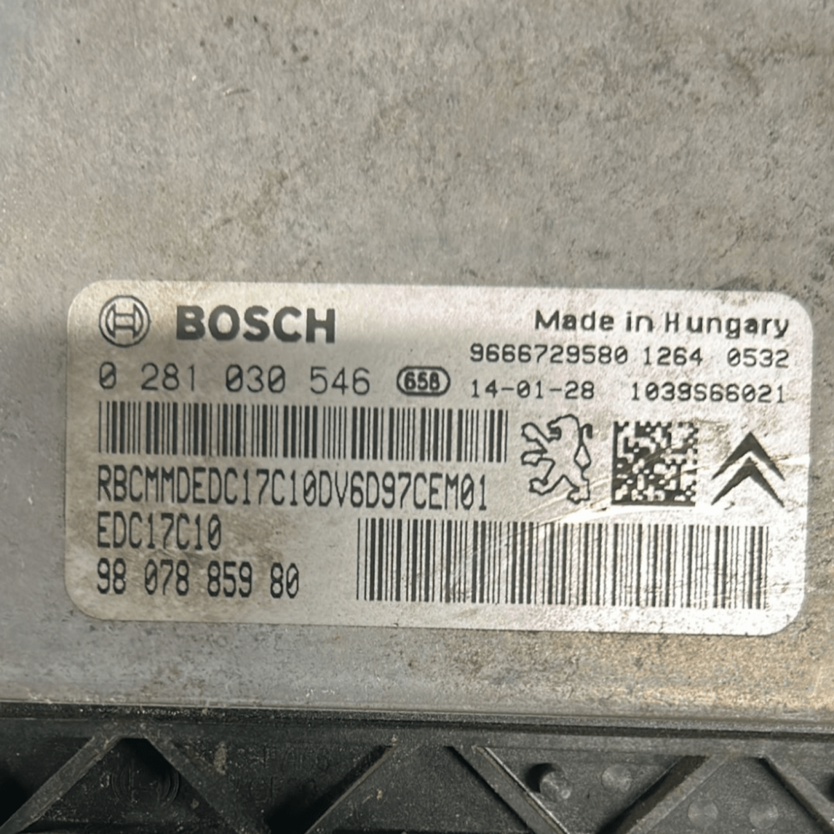 Centralina ecu motore peugeot 2008 1.6 diesel cod:9807885980 (2013 > 2019) - F&P CRASH SRLS - Ricambi Usati