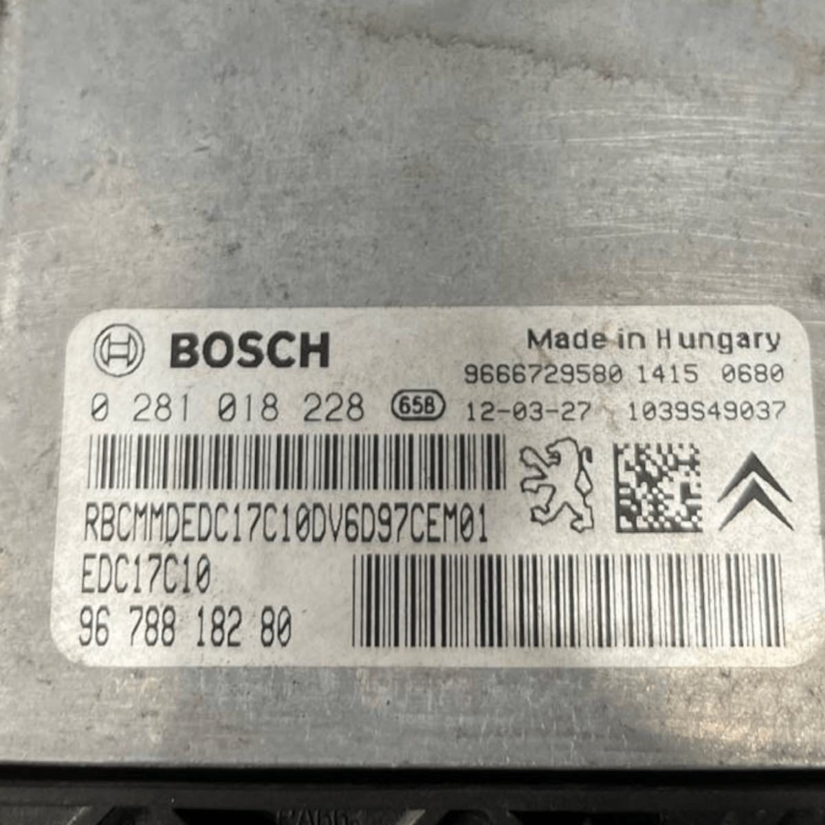 Centralina Ecu Motore Peugeot 208 1.6 Diesel (2012 al 2015) cod: 9678818280 / 028101818280 - F&P CRASH SRLS - Ricambi Usati