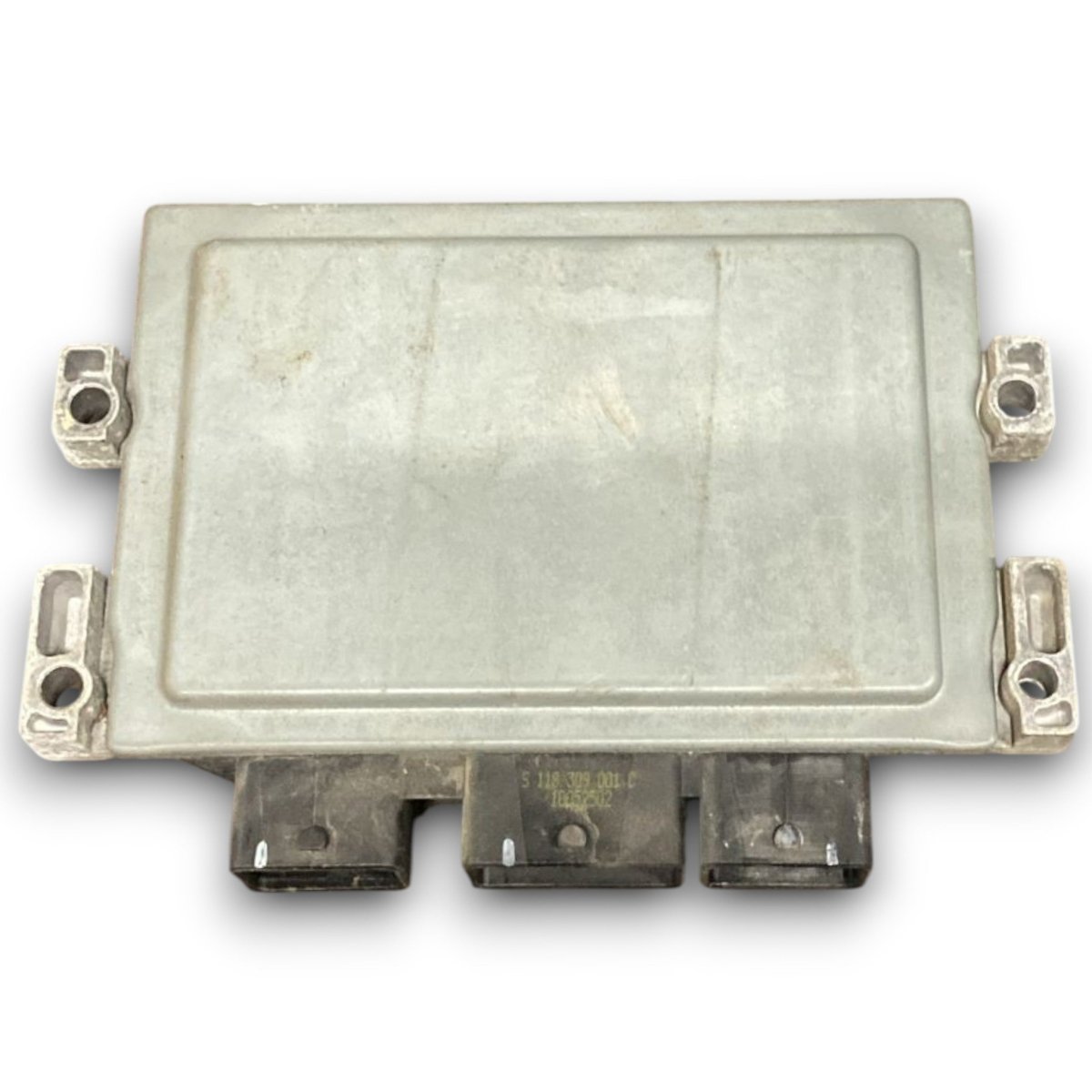 Centralina ecu motore Renault Twingo III cod . s120200117 1.2 benzina (2014 >) - F&P CRASH SRL - Ricambi Usati