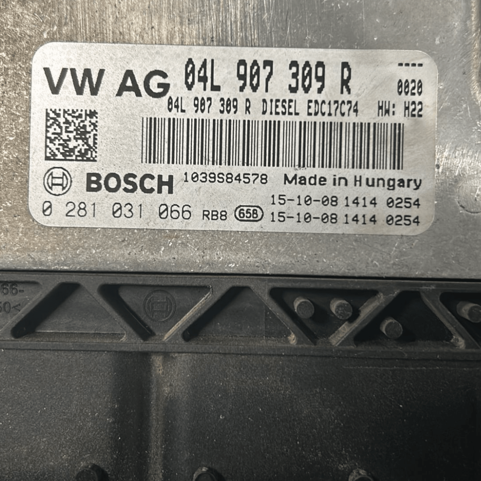 Centralina ECU Motore Seat Leon 2.0 Diesel cod:04L907309R (2013 > 2019) - F&P CRASH SRLS - Ricambi Usati