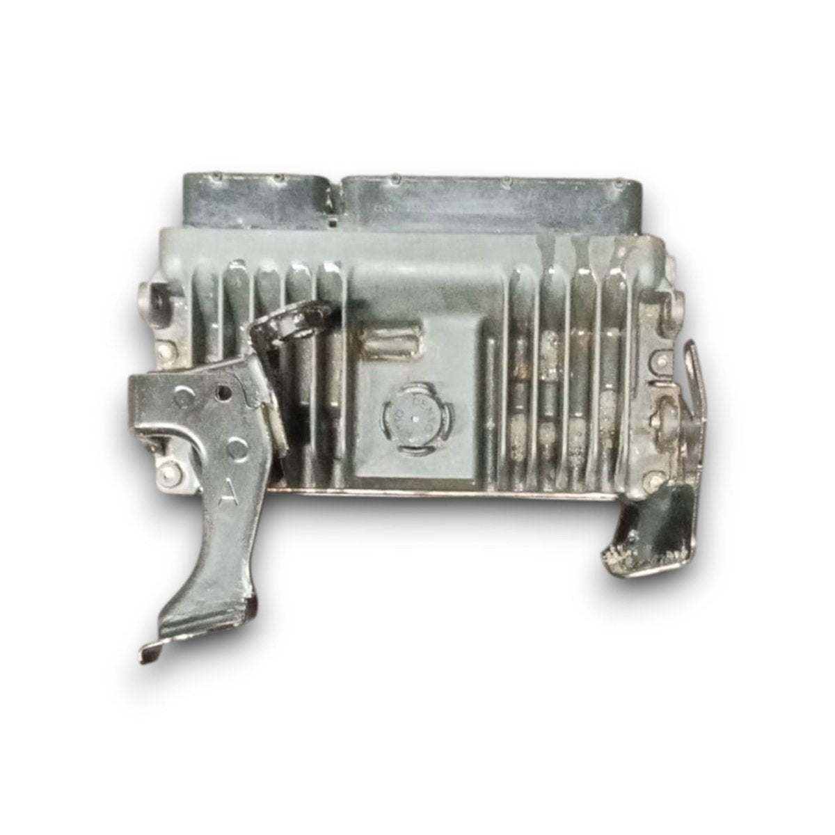 Centralina ecu motore toyota yaris IV cod . 89661 - k0082 1.0 benzina / hybrid (2020 >) - F&P CRASH SRL - Ricambi Usati