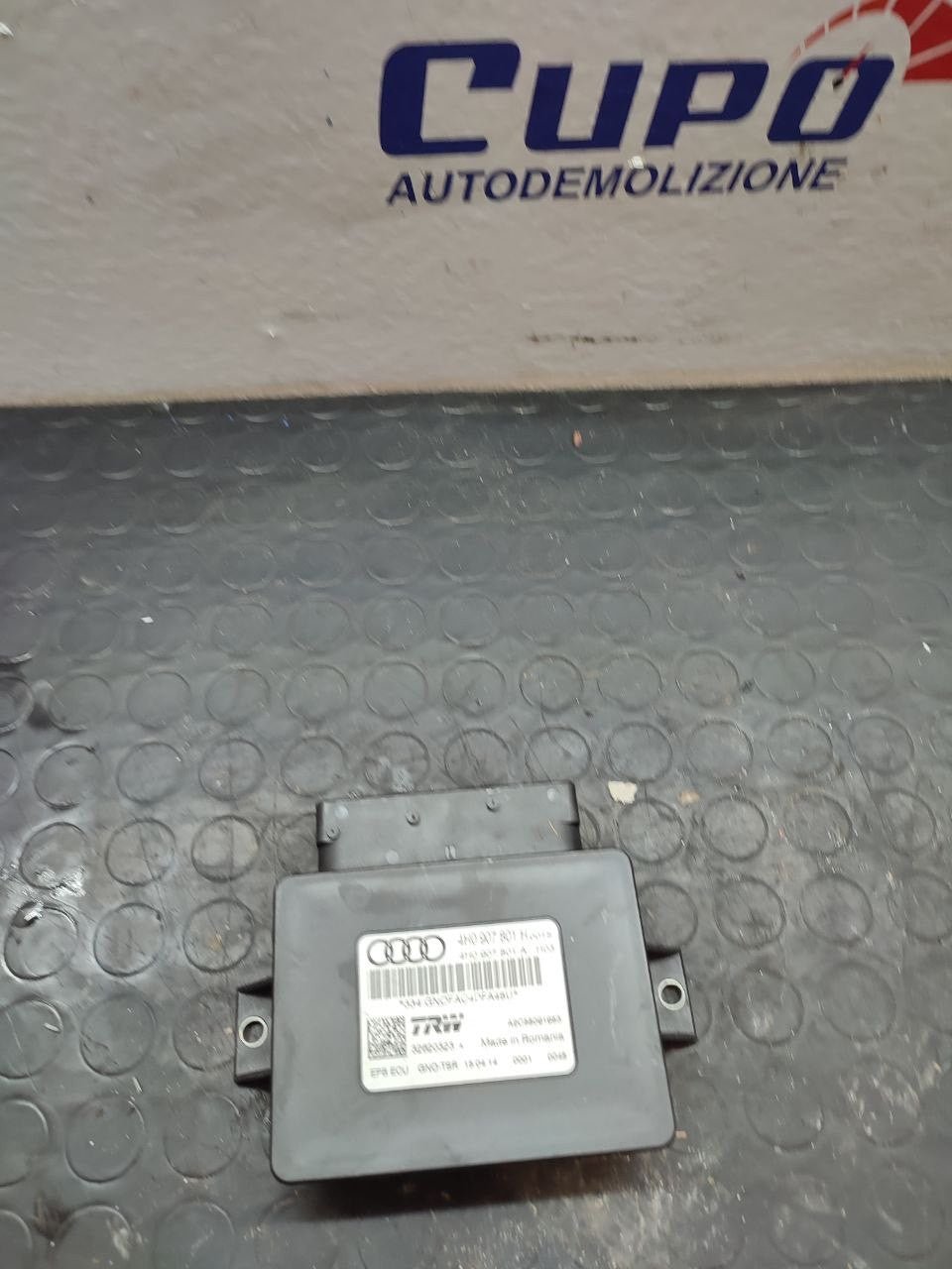 Centralina freno di stazionamento Audi A8 ( D4 ) cod 4h0907801h - F&P CRASH SRLS - Ricambi Usati