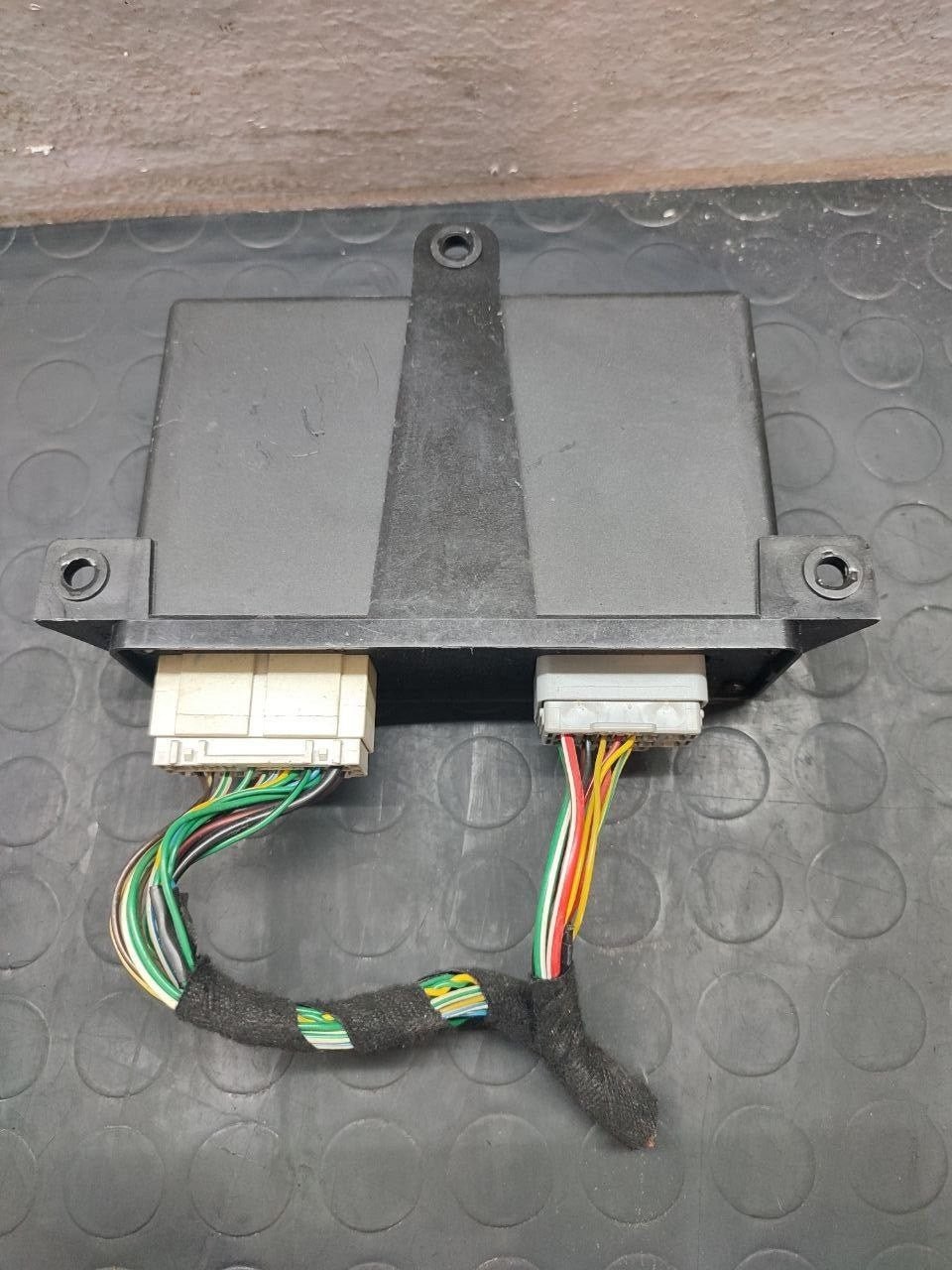 Centralina Freno Stazionamento Jaugar S-Type (2002) Cod:901-1041-01 - F&P CRASH SRLS - Ricambi Usati