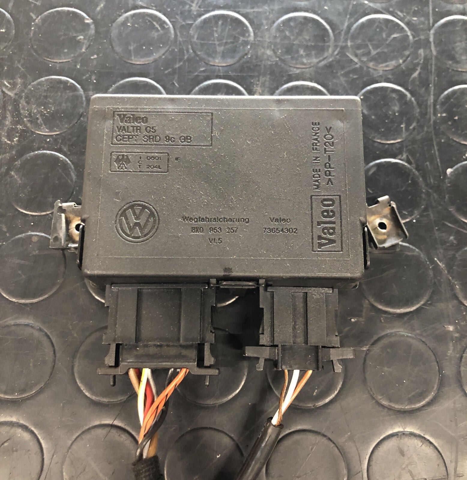 CENTRALINA IMMOBILIZER VOLKSWAGEN POLO 4° Serie 487649 6X0953257 2001-2009 9N - F&P CRASH SRLS - Ricambi Usati