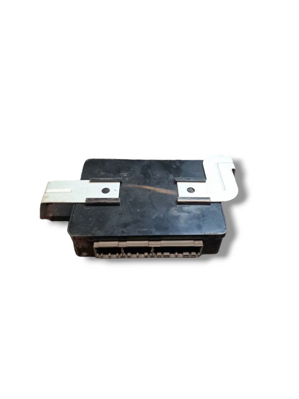 Centralina Modulo Comfort Hyundai Tucson (2004 - 2010) COD:95400 - 2E210 - F&P CRASH SRLS - Ricambi Usati