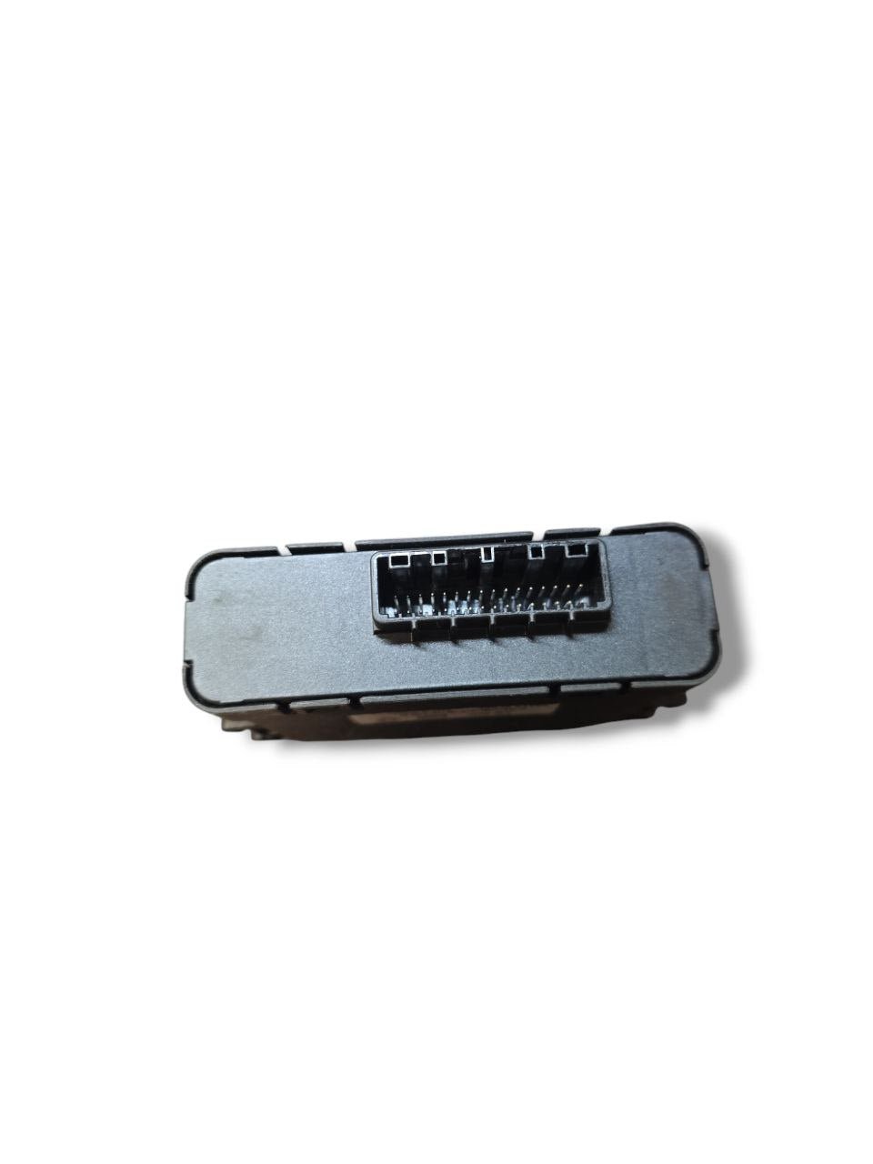 Centralina Modulo Di Controllo Gateway Nissan Juke II 1.0 ( 2019 > ) Cod : 284Y66LA6E - F&P CRASH SRLS - Ricambi Usati