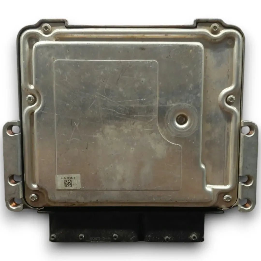 Centralina motore ECU Iveco Daily 5ª Serie dal 2014 cod. 5801352711 - F&P CRASH SRL - Ricambi Usati