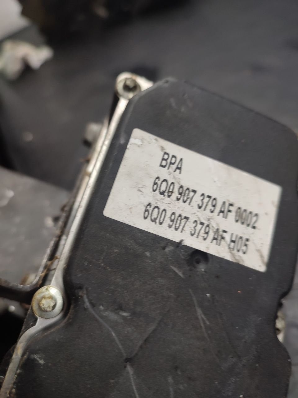 Centralina pompa abs Audi A1 ( 8x - 2014 ) 1.4 tsi cod 6r0907379ah - F&P CRASH SRLS - Ricambi Usati