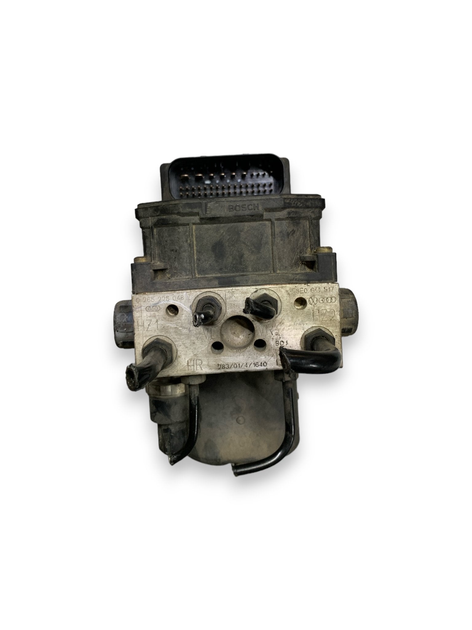 Centralina pompa ABS Audi A4 B8 2.0 (2012) cod.0265225048 - F&P CRASH SRLS - Ricambi Usati
