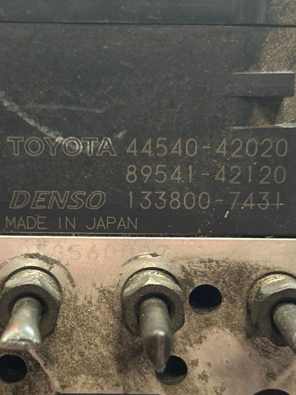Centralina / Pompa ABS (DENSO) Toyota Rav IV 2.0 Benzina (2000 > 2006) cod . 44540-42020 cod . 03G560027 - F&P CRASH SRLS - Ricambi Usati