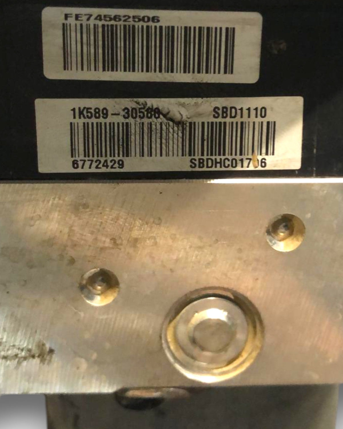 Centralina Pompa Abs Hyundai Ix20 1.4 benzina (2010 > 2019) cod:1K589 - 30580 - F&P CRASH SRLS - Ricambi Usati