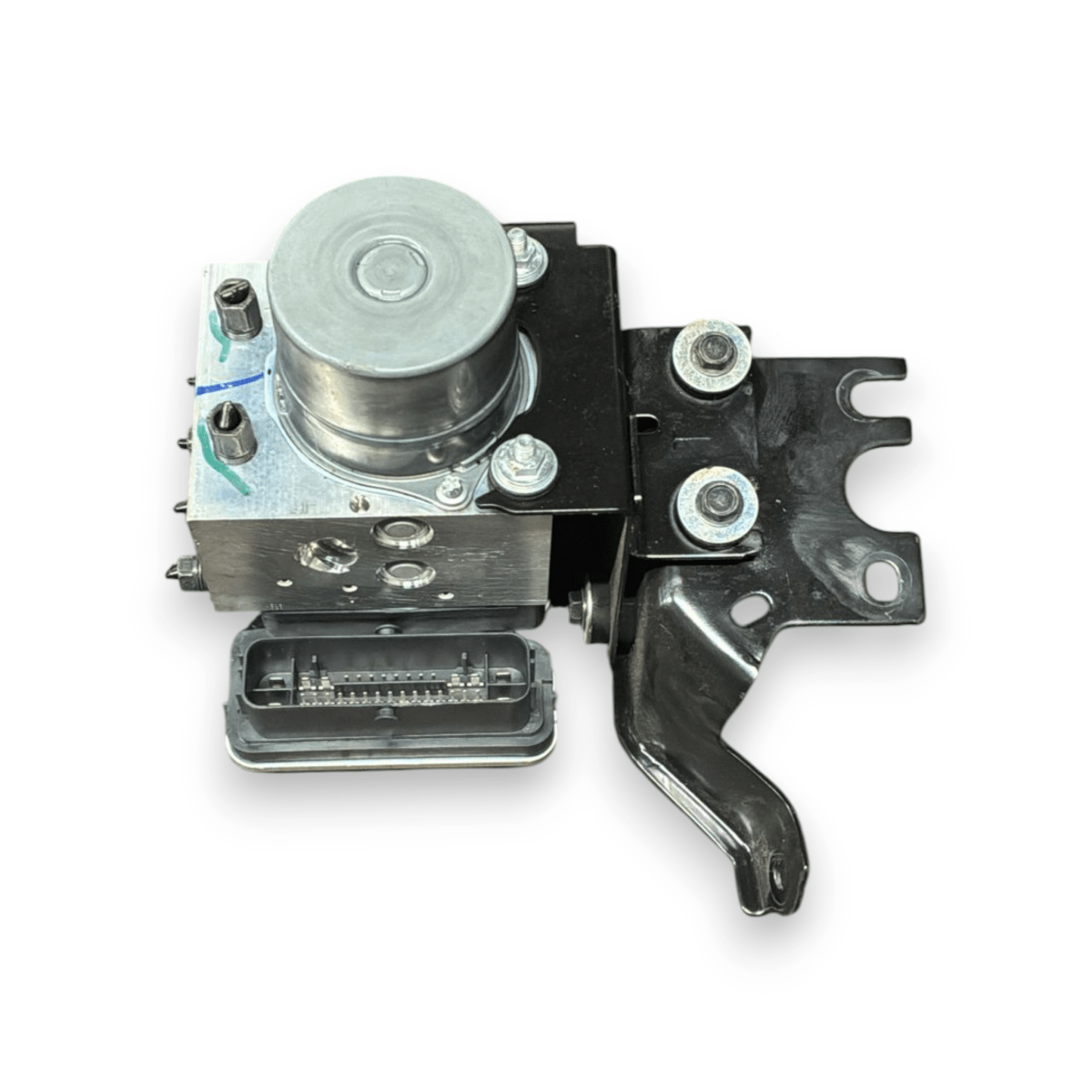 Centralina / pompa abs nissan qashqai j12 1.3 benzina cod:476606uc0c (2021 - ) - F&amp;P CRASH SRL - Ricambi Usati