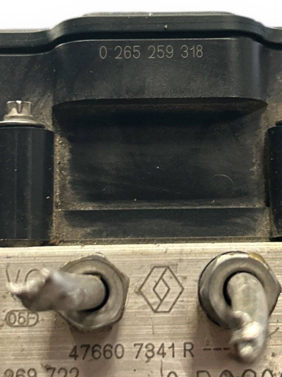 Centralina / Pompa ABS Renault Clio IV SW 1.5 Diesel (2012 > 2021) cod.476607341R - F&P CRASH SRLS - Ricambi Usati