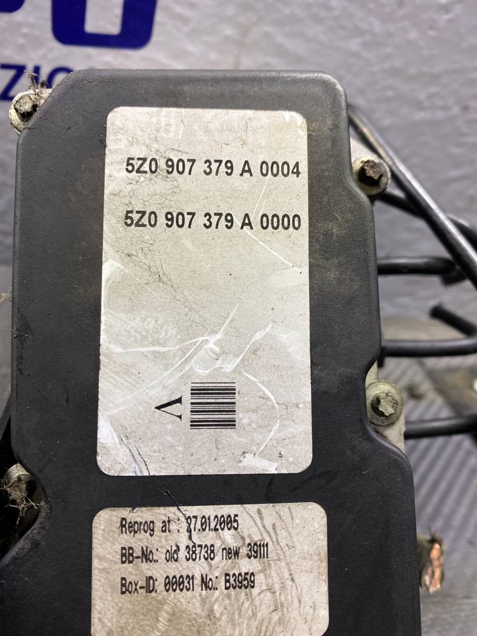 Centralina pompa abs Volkswagen fox cod:5z0907379a - F&P CRASH SRLS - Ricambi Usati