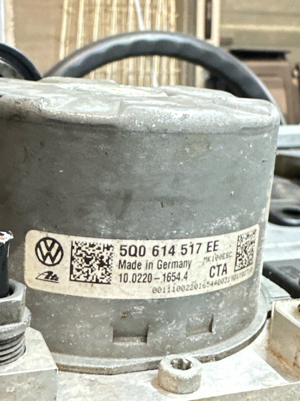 Centralina pompa abs volkswagen Golf VII 1.5 Tsi cod: 5Q0614517ee - F&P CRASH SRLS - Ricambi Usati