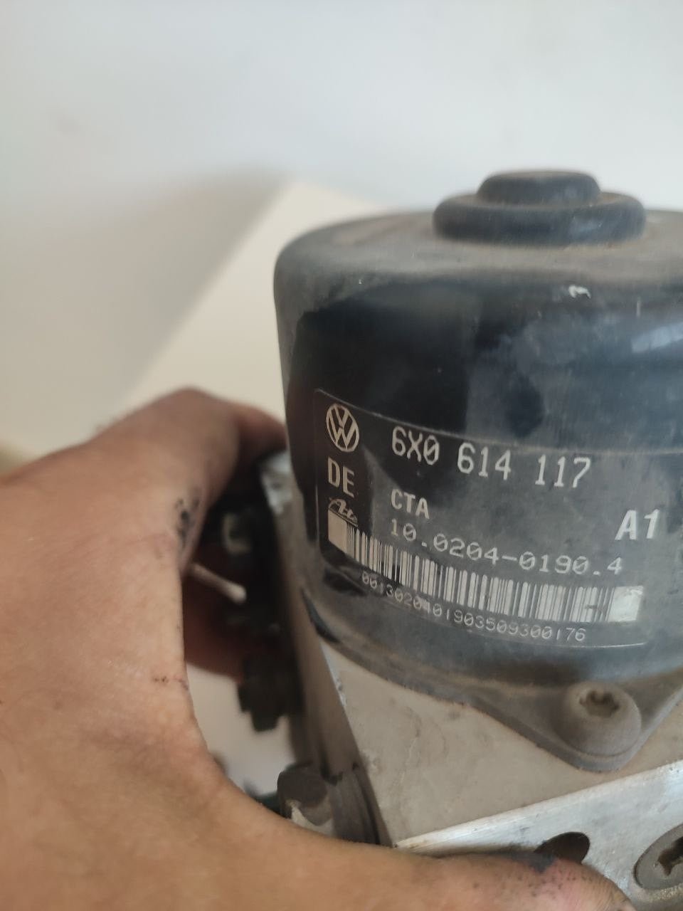 Centralina pompa abs Volkswagen Polo ( 6n ) / Seat Ibiza cod 6x0614117 - F&P CRASH SRLS - Ricambi Usati