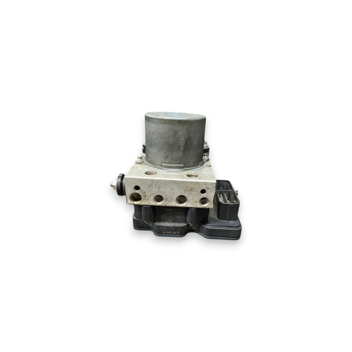 ABS pump control unit Volkswagen Polo 6R 1.6 Petrol / LPG (2009 - 2017) Code: 9833500080 - F&P CRASH SRL - Used Parts