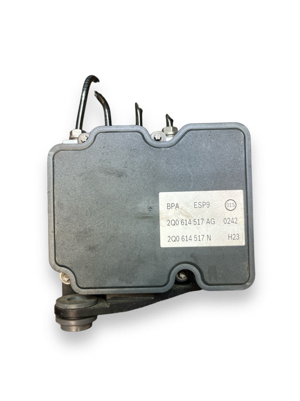 Centralina / Pompa Abs Volkswagen Polo VI AW1 1.0 Benzina (2017>) cod: 2QO614517AG / 2QO614517N - F&P CRASH SRLS - Ricambi Usati