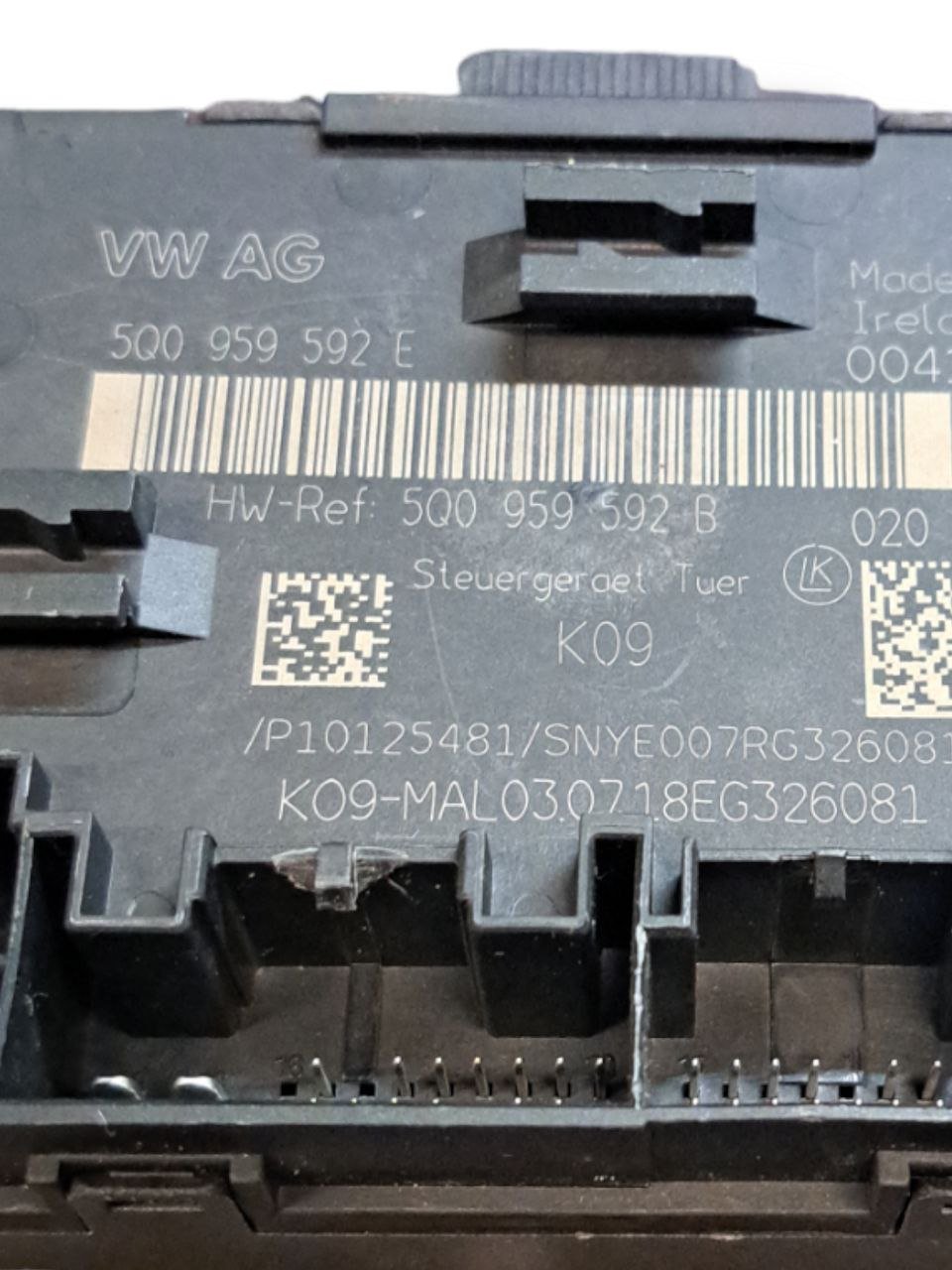 Centralina porta anteriore destra (dx) Audi A3 8V (2012 - 2020) COD:5Q0959592E - F&P CRASH SRLS - Ricambi Usati