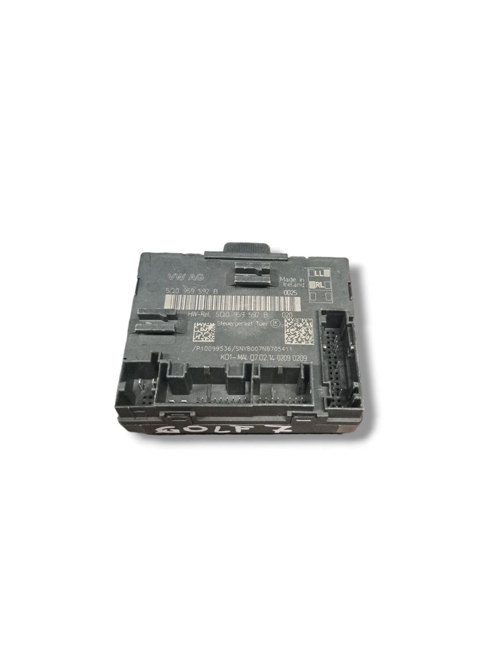 Centralina porta anteriore destra (dx) Volkswagen Golf VII (2012 - 2019) COD:5Q4959592B - F&P CRASH SRLS - Ricambi Usati