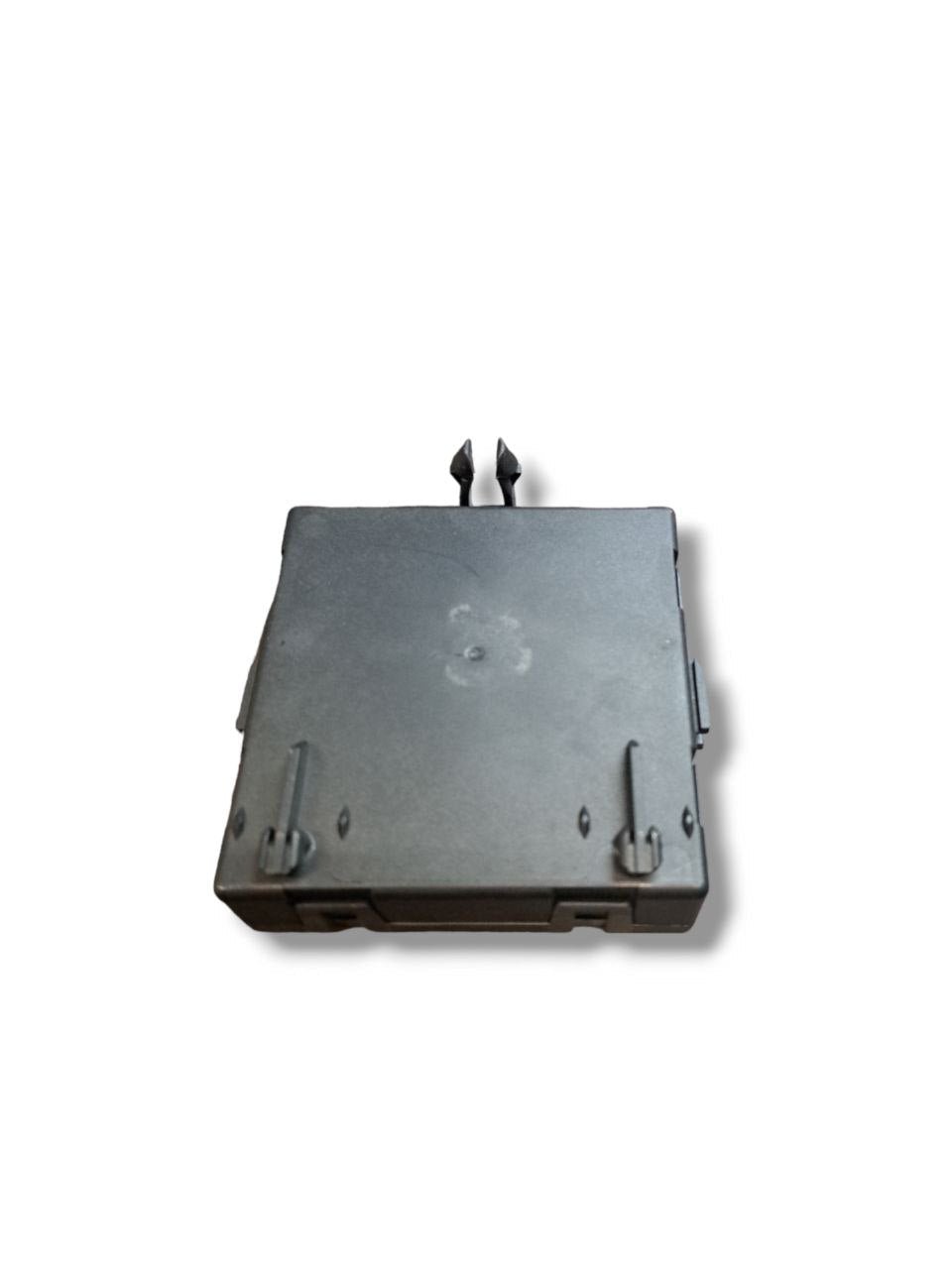 Centralina porta anteriore Sinistra Mercedes - Benz GLA X156 COD:A1669004002 (2013 - 2020) - F&P CRASH SRLS - Ricambi Usati