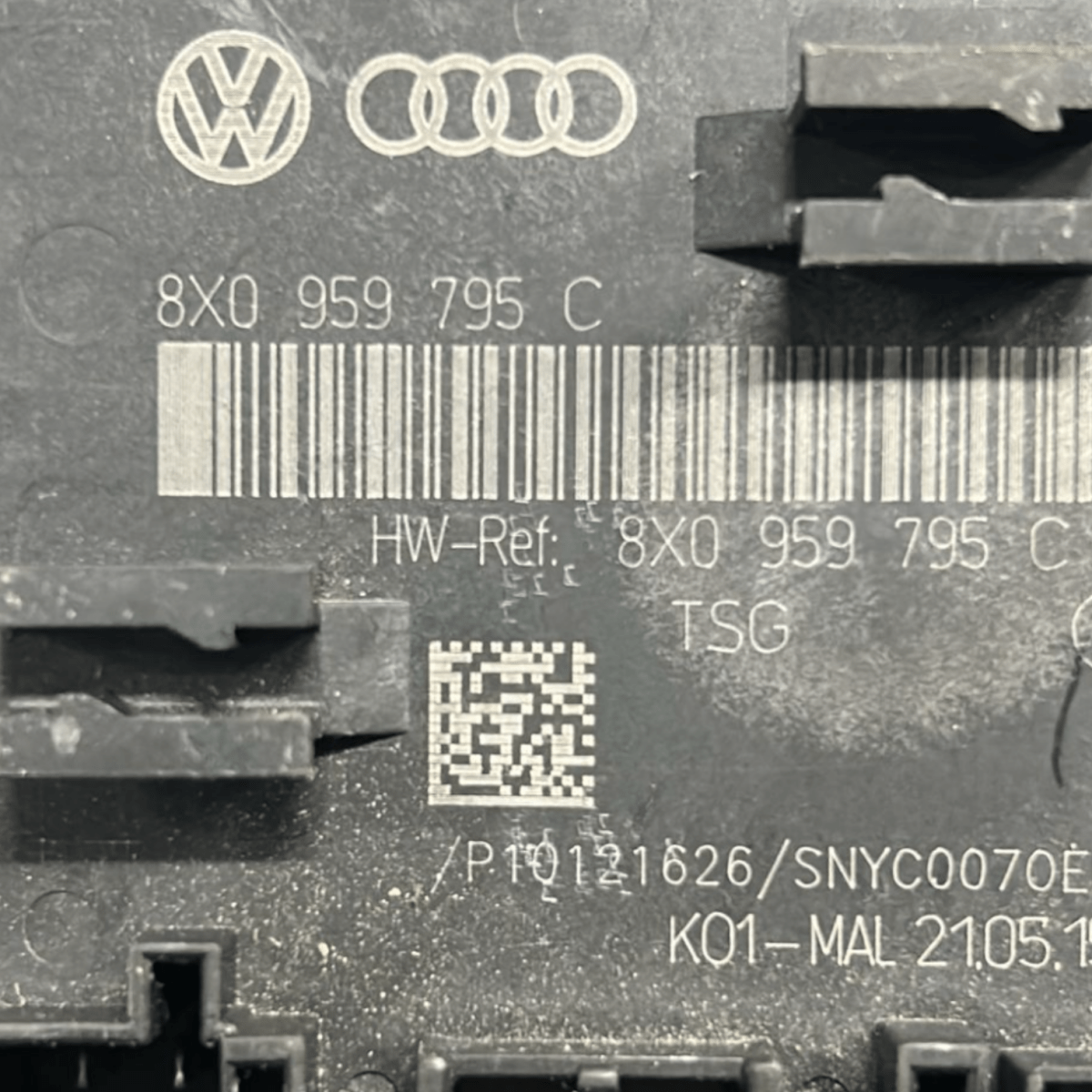 Centralina porta posteriore destra audi q3 cod:8X0959795C (2011 > 2018) - F&P CRASH SRLS - Ricambi Usati