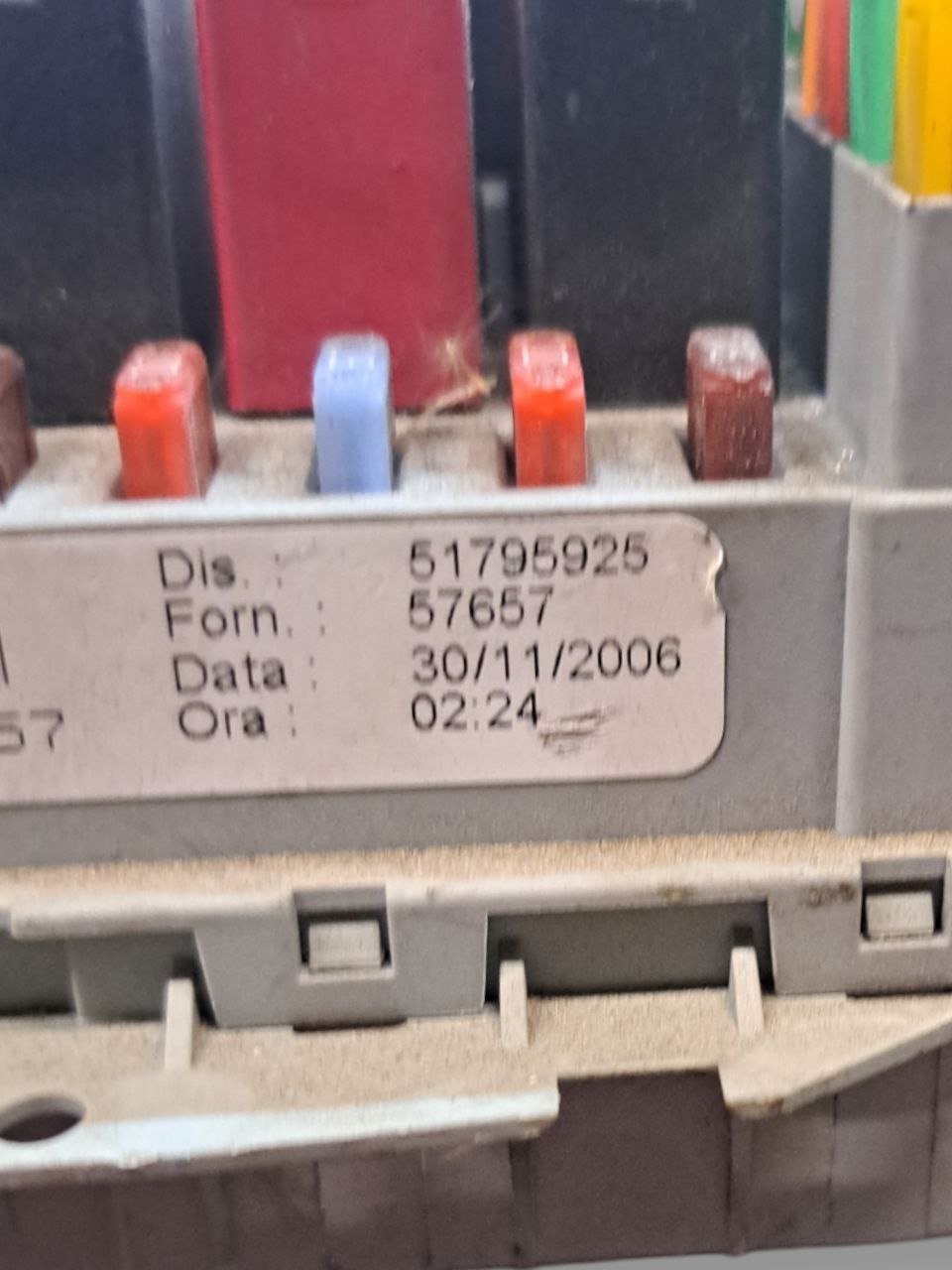 Centralina portafusibii scatola fusibili Fiat Idea 1.3 Diesel (2004 - 2012) COD:51795925 - F&P CRASH SRLS - Ricambi Usati