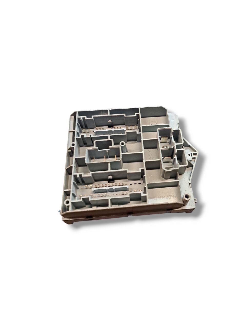 Centralina portafusibii scatola fusibili Fiat Punto 188 1.3 diesel (1999 - 2005) COD:46835603 - F&P CRASH SRLS - Ricambi Usati