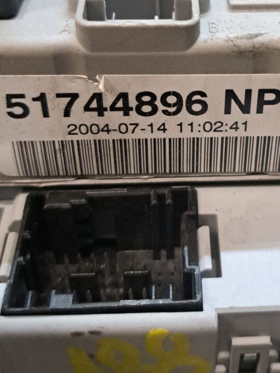 Centralina portafusibii scatola fusibili Fiat Punto 188 1.3 mtj (2005 - 2010) COD:51744896 - F&P CRASH SRLS - Ricambi Usati