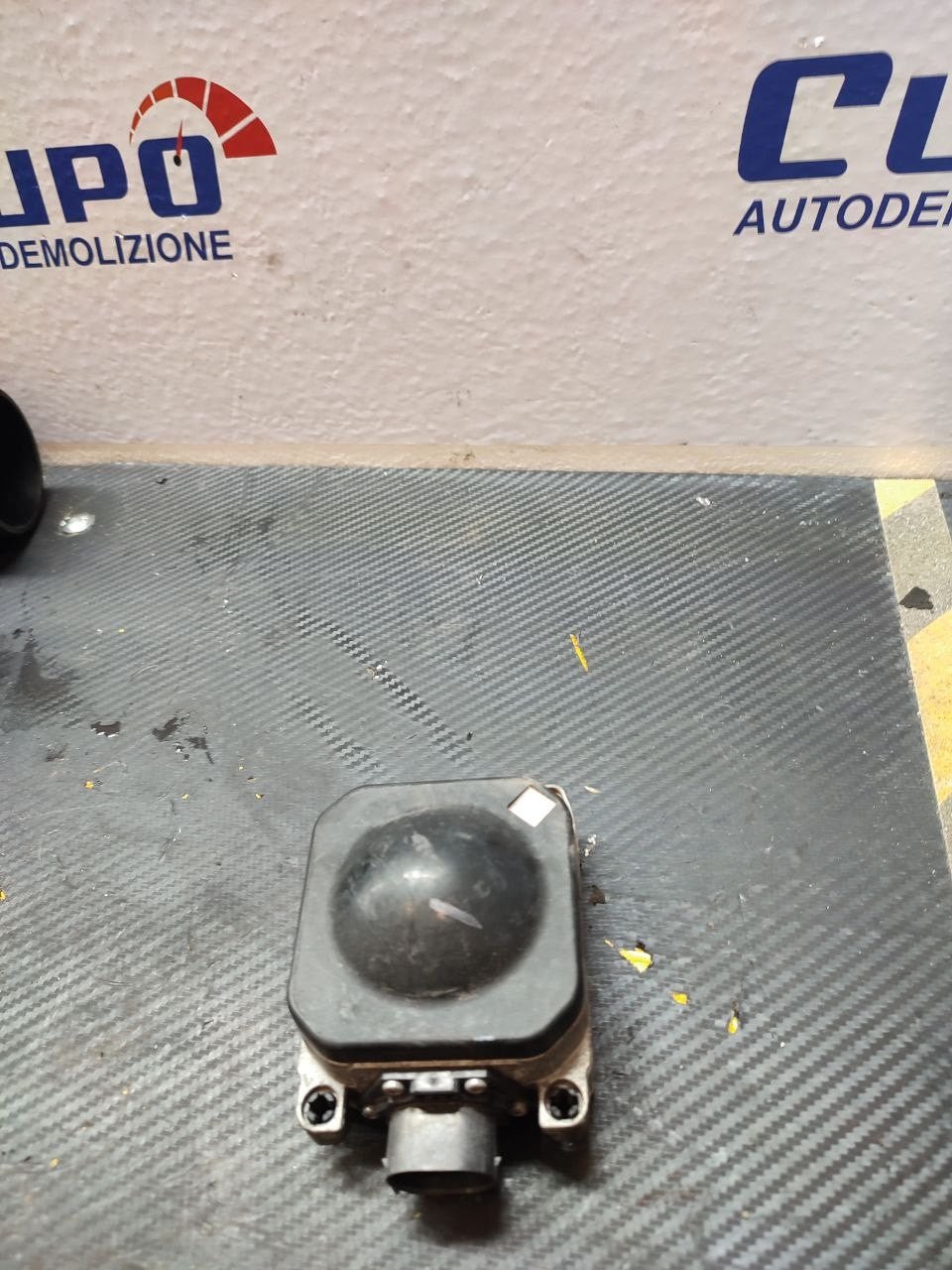 Centralina radar sensore distanza Porsche Macan 95b cod 95b907567b - 0203300200 - F&amp;P CRASH SRLS - Ricambi Usati