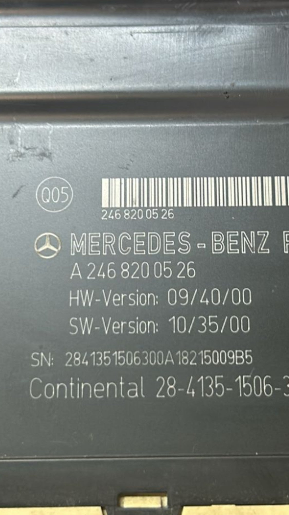 Centralina Regolazione Sedile Mercedes Benz Classe A (W176) cod.A2468200526 (2012 > 2018) - F&P CRASH SRLS - Ricambi Usati