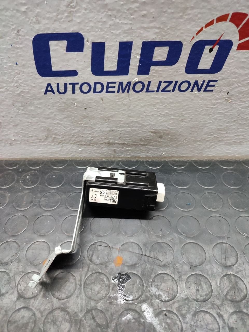 Centralina Relè Mazda CX-7 (2009) Cod:X1T52383 - F&P CRASH SRLS - Ricambi Usati