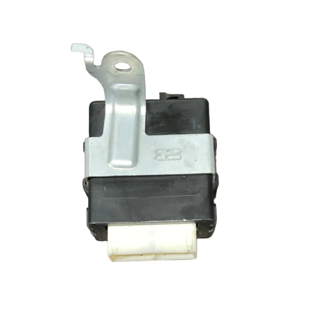 Centralina relè toyota iq cod . 85940 - 74010 1.0 benzina (2008 > 2015) - F&P CRASH SRL - Ricambi Usati