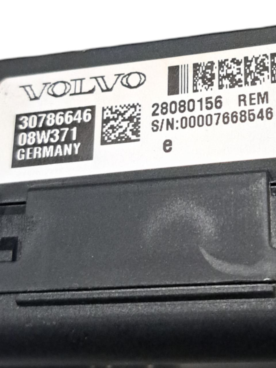 Centralina / Scatola Fusibili Volvo XC90 2.4 diesel (2002 - 2014) COD:30786646 - F&P CRASH SRLS - Ricambi Usati