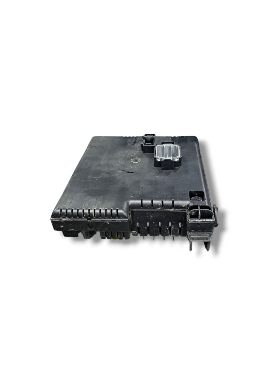 Centralina / Scatola Fusibili Volvo XC90 2.4 diesel (2002 - 2014) COD:30786646 - F&P CRASH SRLS - Ricambi Usati