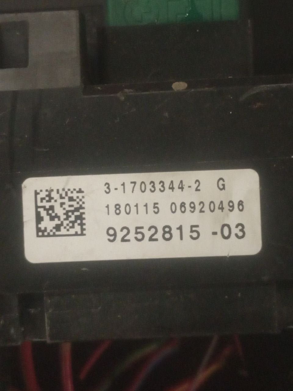 Centralina / Scatola Porta Fusibili Bmw Serie 5 F11 2.0 Diesel (2016) COD:9252815 - 03 - F&P CRASH SRLS - Ricambi Usati
