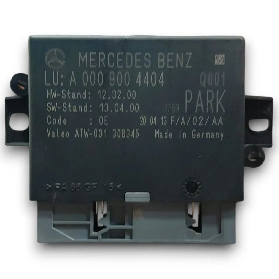 Centralina sensori di parcheggio Mercedes-Benz Classe E W/S212 dal 2009 cod. A009004404 - F&P CRASH SRL - Ricambi Usati