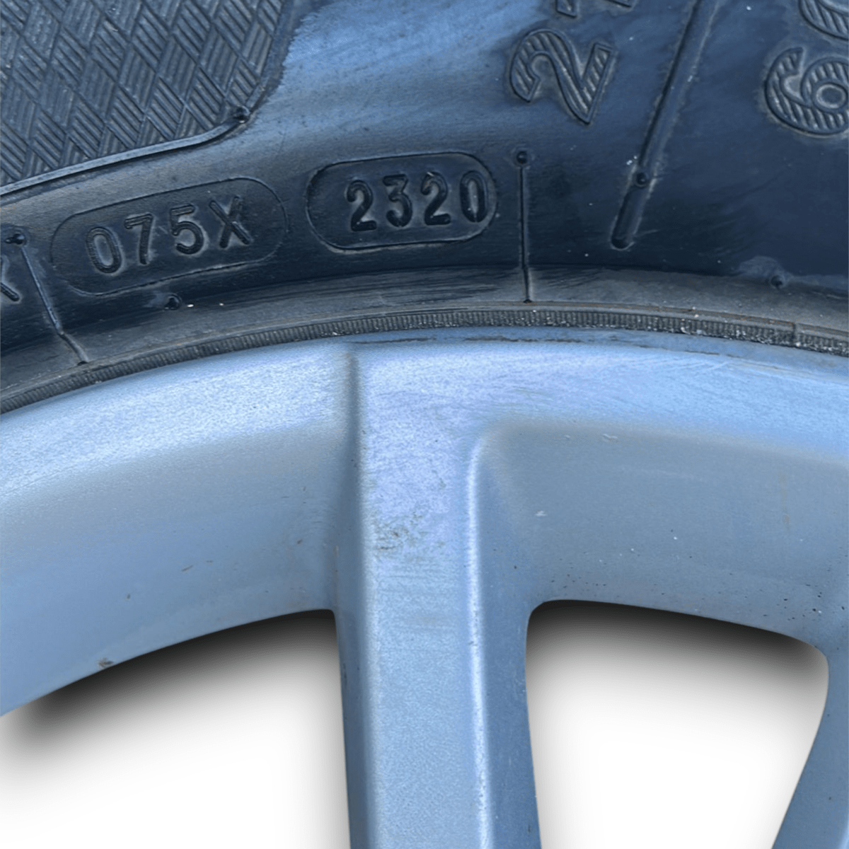 Cerchi in lega audi q3 cod:8u0071497 (2011 > 2018) (215/60 r17) - F&P CRASH SRL - Ricambi Usati