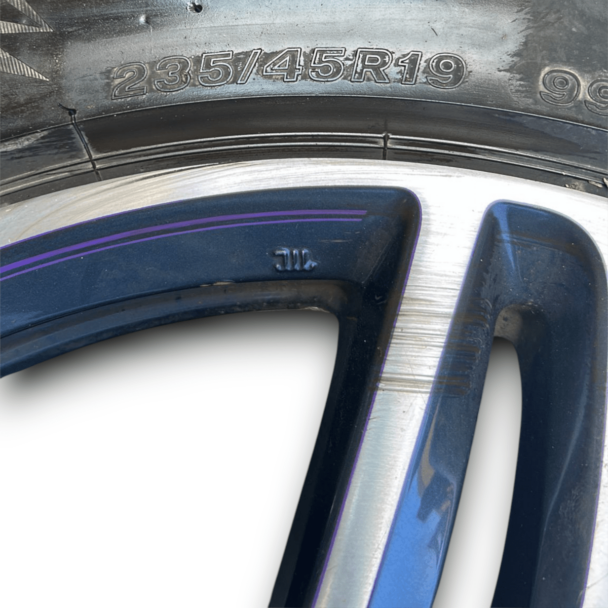 Cerchi in lega infiniti q30 (2015 > 2019) (235/45 r19) - F&P CRASH SRL - Ricambi Usati