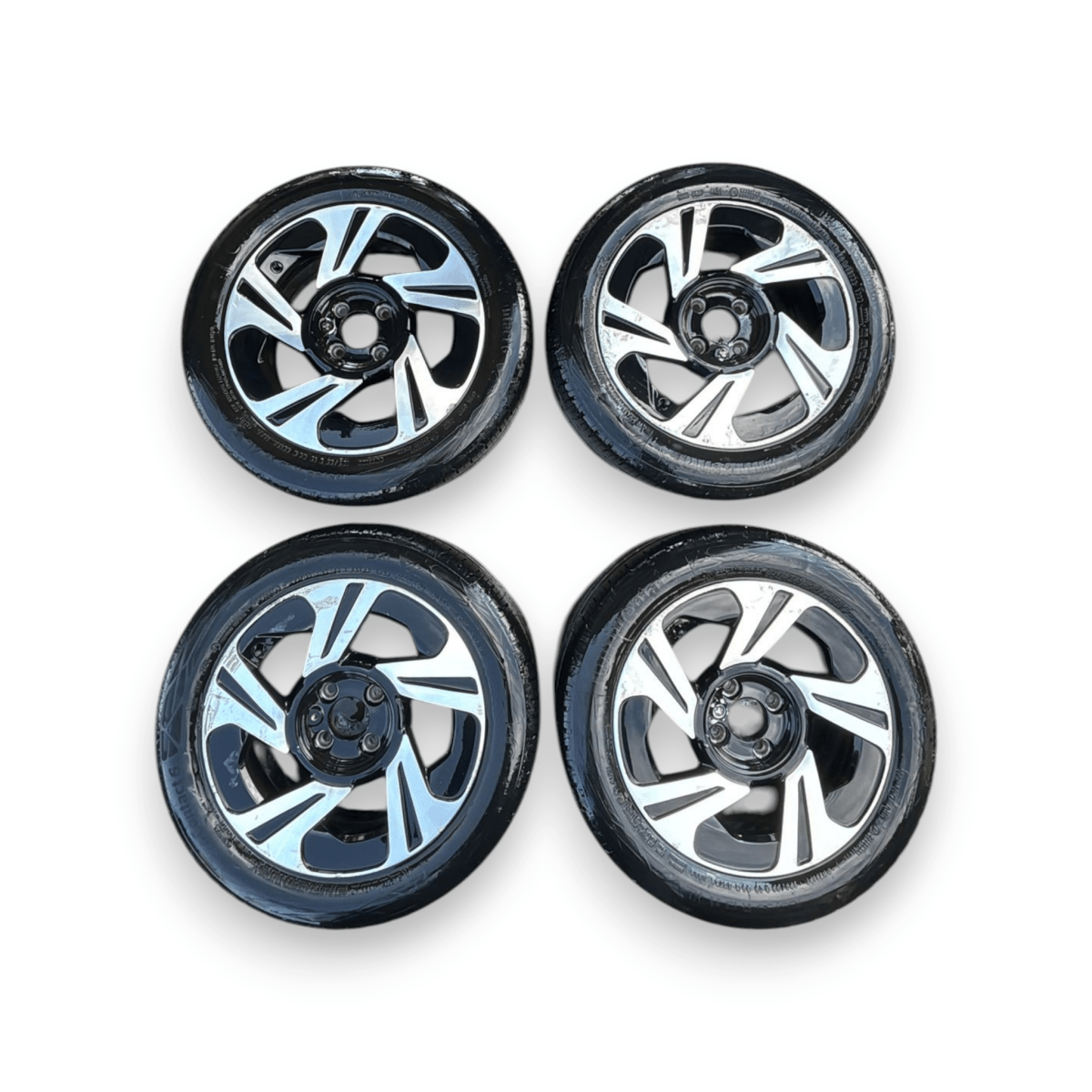 Cerchi in lega renault twingo II (185/55/R15) (2007 - 2014) - F&amp;P CRASH SRL - Ricambi Usati