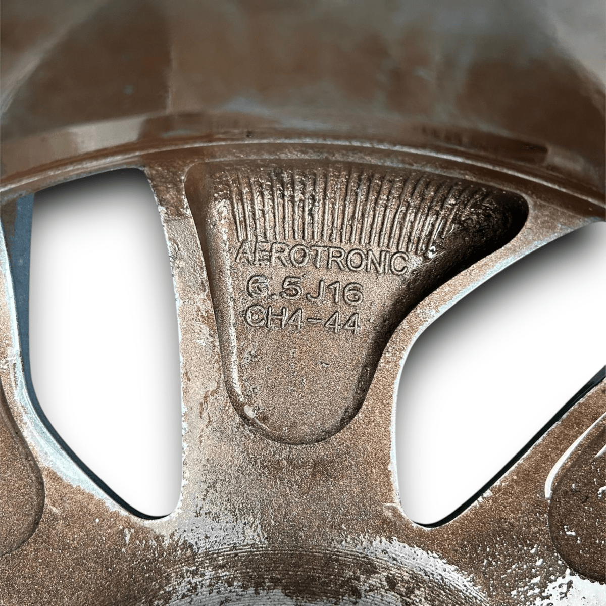 Cerchi in lega renault zoe cod:403005079R (2013 > 2019) (195/55 r16) - F&P CRASH SRL - Ricambi Usati