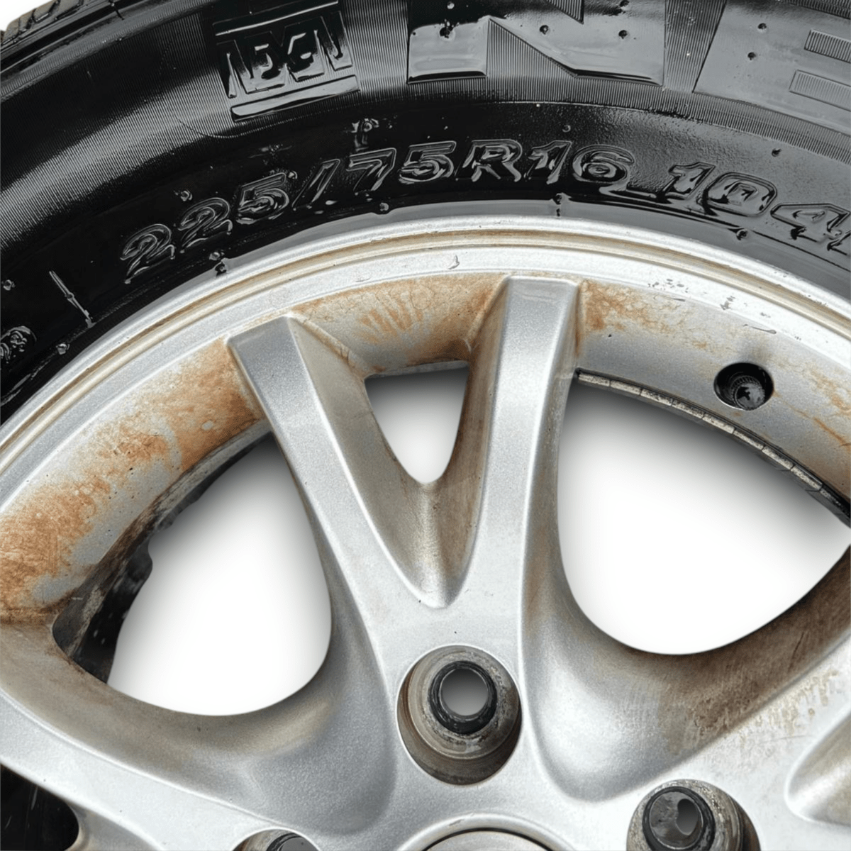 Cerchi in lega ssang yong actyon cod:41730 - 31320 (2006 > 2018) (225/75 r16) - F&P CRASH SRL - Ricambi Usati