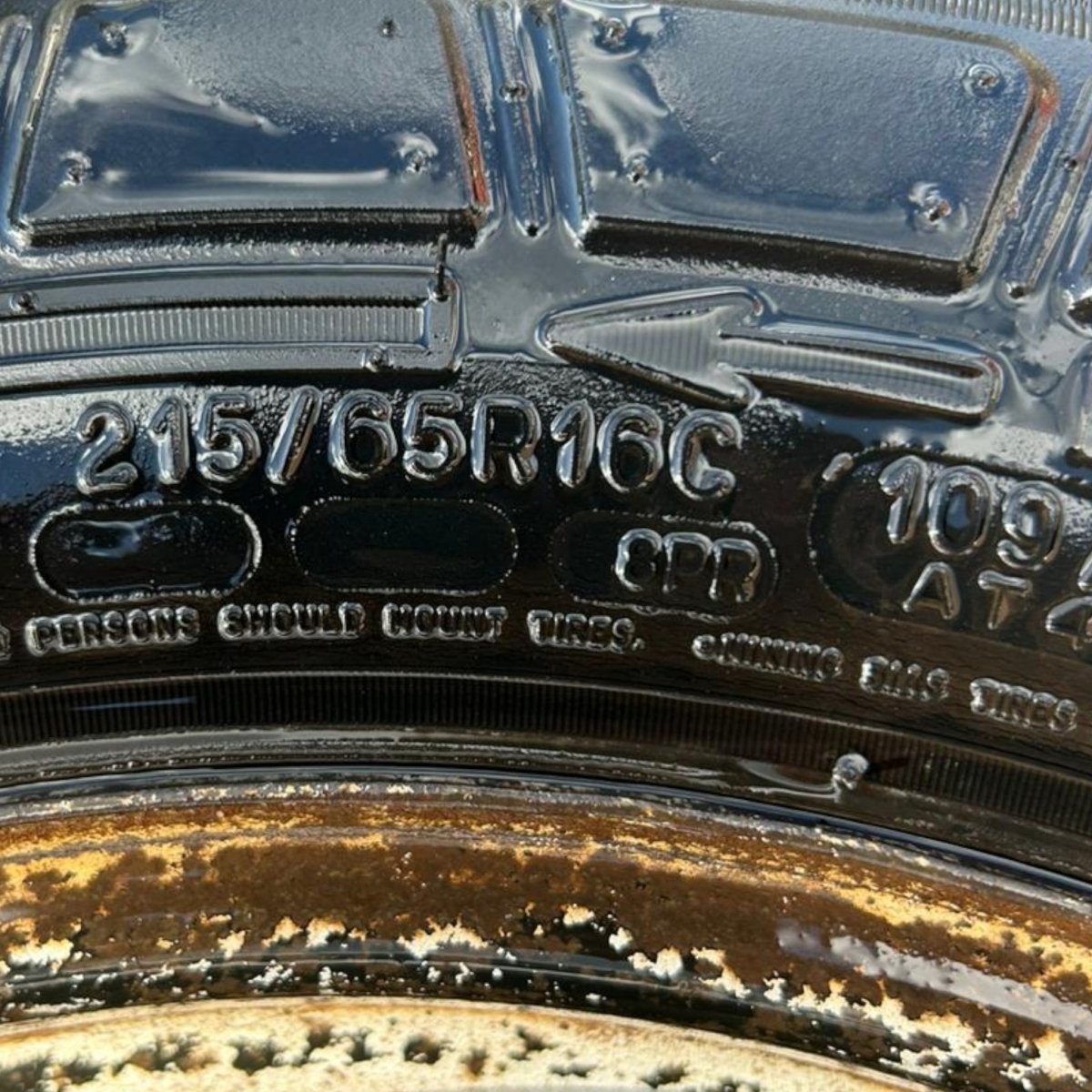 Cerchio in ferro volkswagen transporter cod:7H0601027D (2005 > 2015) (215/65 r16) - F&P CRASH SRLS - Ricambi Usati