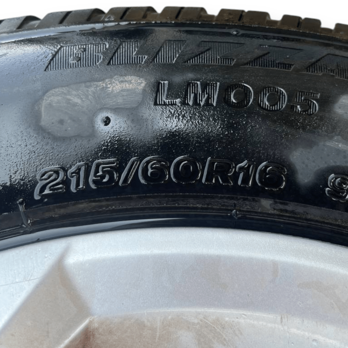 Cerchio in Lega Audi Q2 (2016 - ) (215 / 60 / R16) cod: 81A601025 - F&P CRASH SRL - Ricambi Usati
