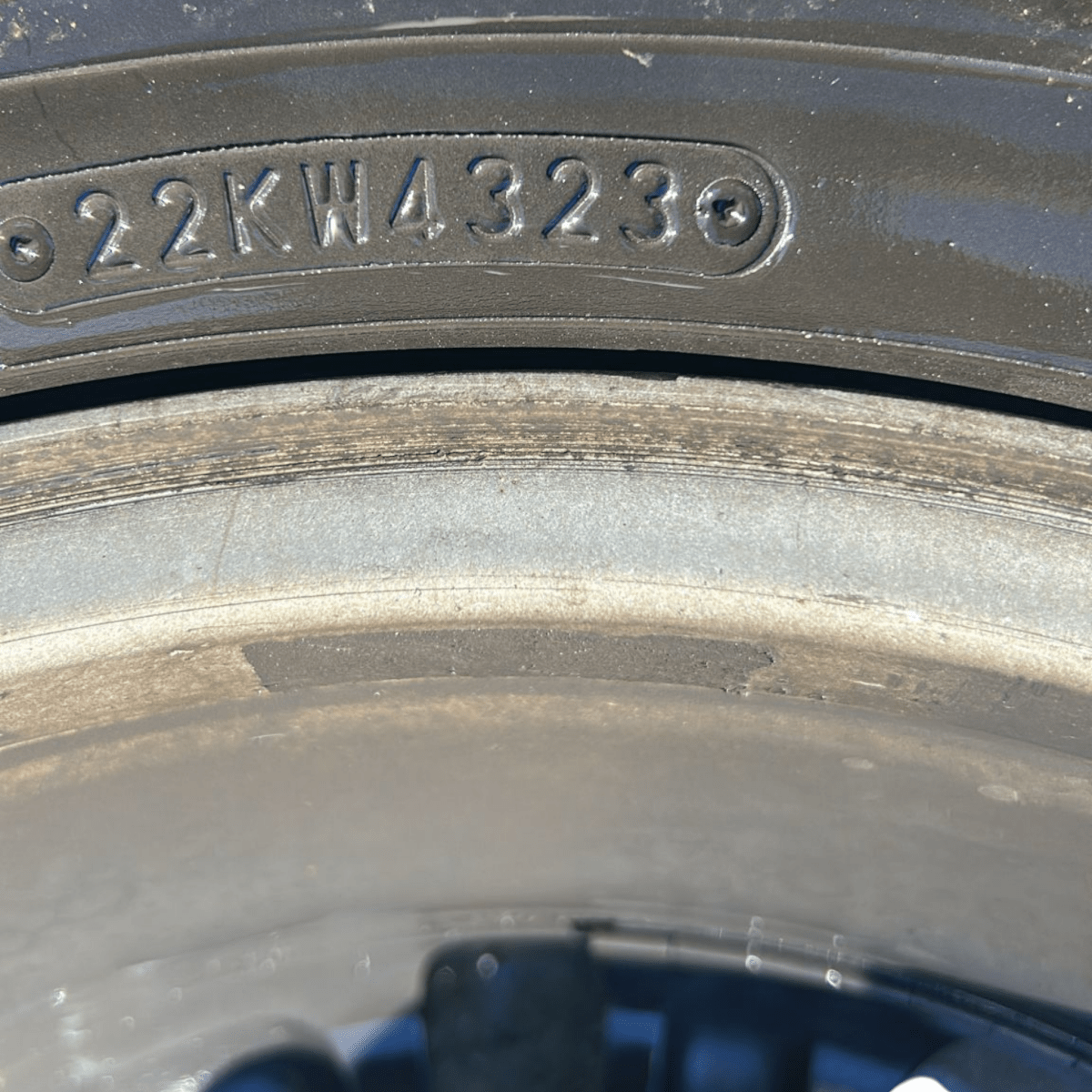 cerchio in lega dacia lodgy cod:403007069r (2012 > 2022) (195/55 r16) - F&P CRASH SRL - Ricambi Usati
