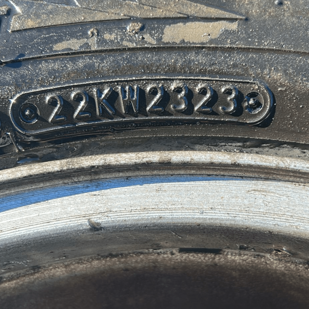 cerchio in lega dacia lodgy cod:403007069r (2012 > 2022) (195/55 r16) - F&P CRASH SRL - Ricambi Usati