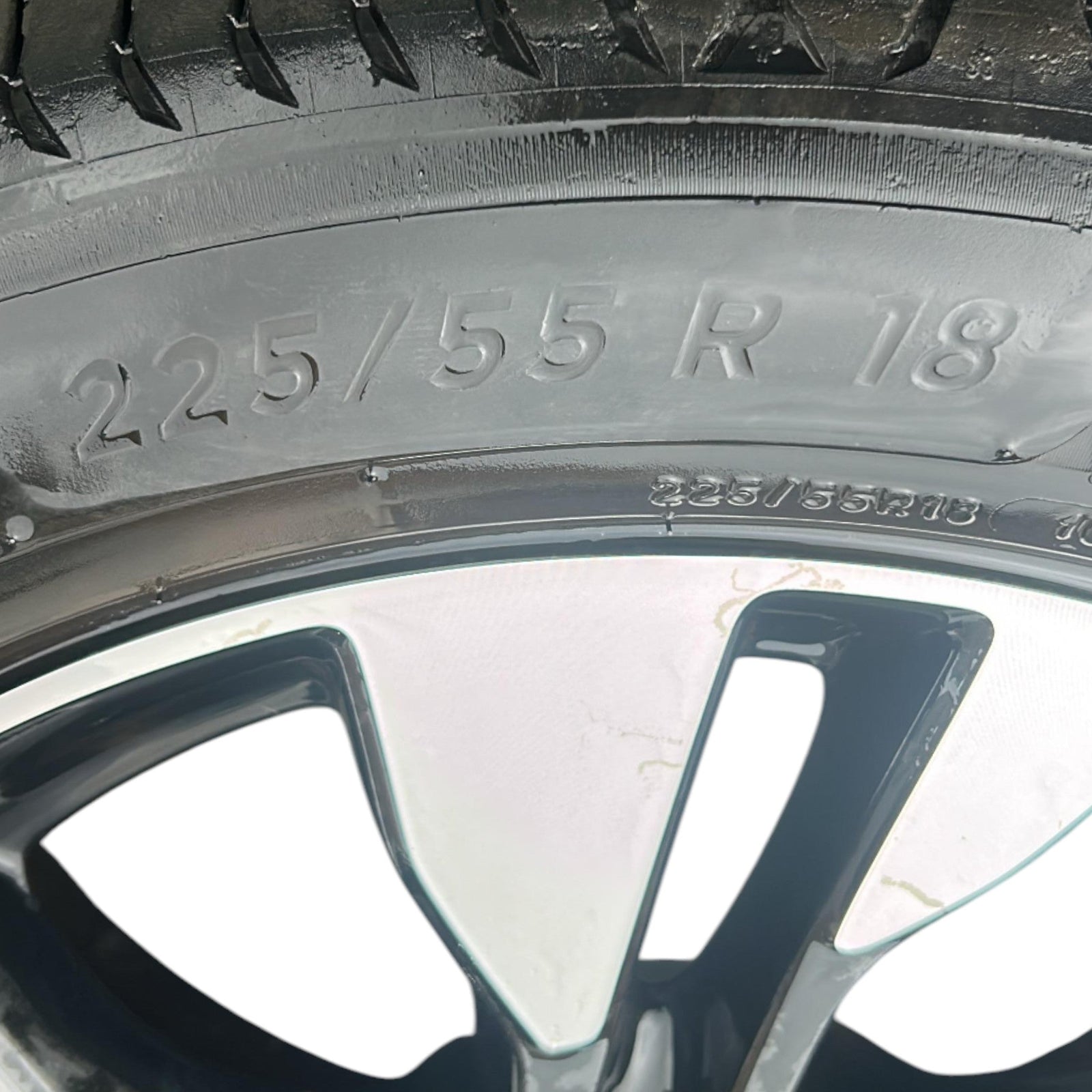 Cerchio In Lega (DIAMANTATO) Opel Grandland X cod.YP00063880 (5 Fori / 225 / 55 R18) (2017 > ) cod.YP00063980 cod.YP00180580 - F&P CRASH SRLS - Ricambi Usati