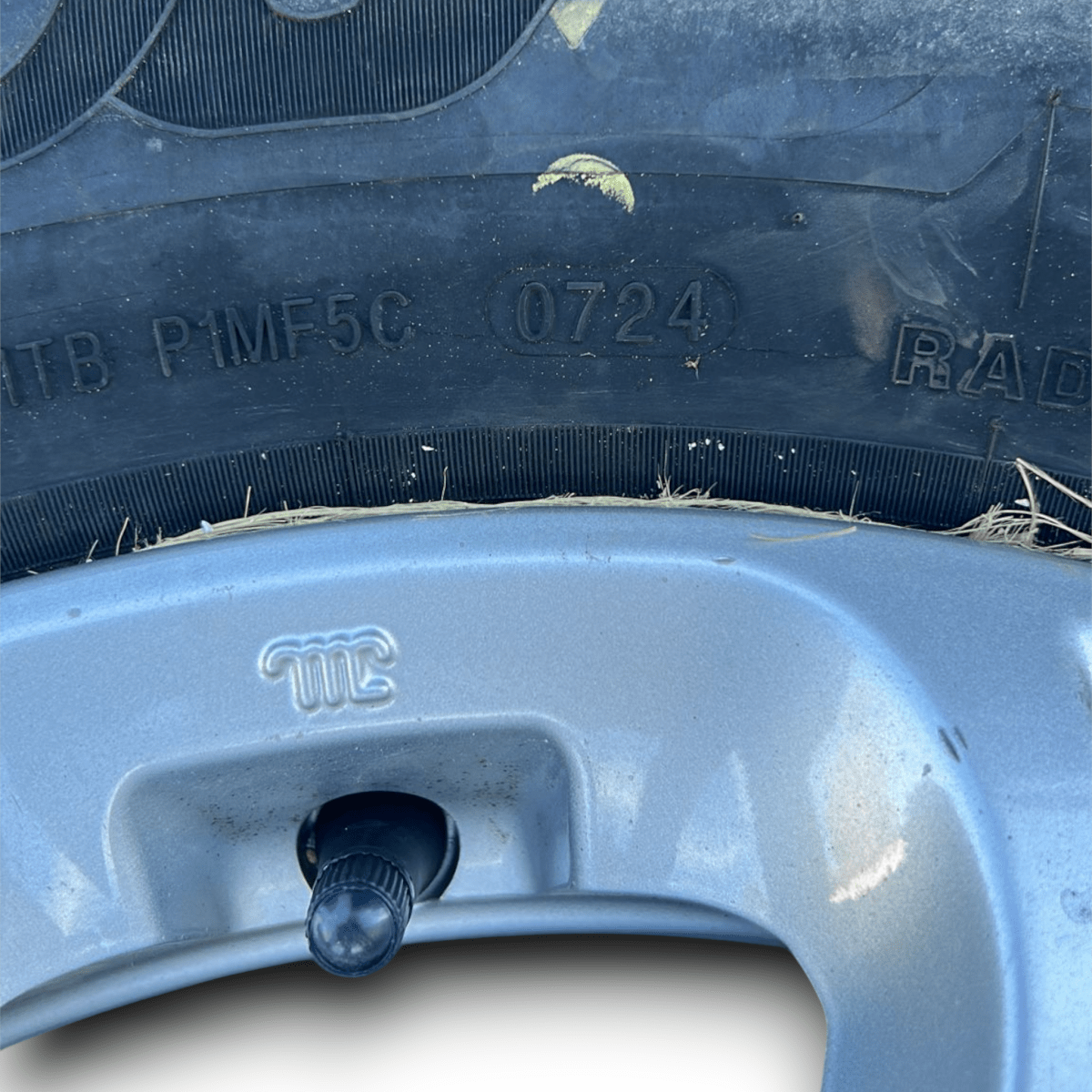 Cerchio in lega fiat 500x cod:735624966 (2014 > 2024) (215/60r16) - F&P CRASH SRL - Ricambi Usati