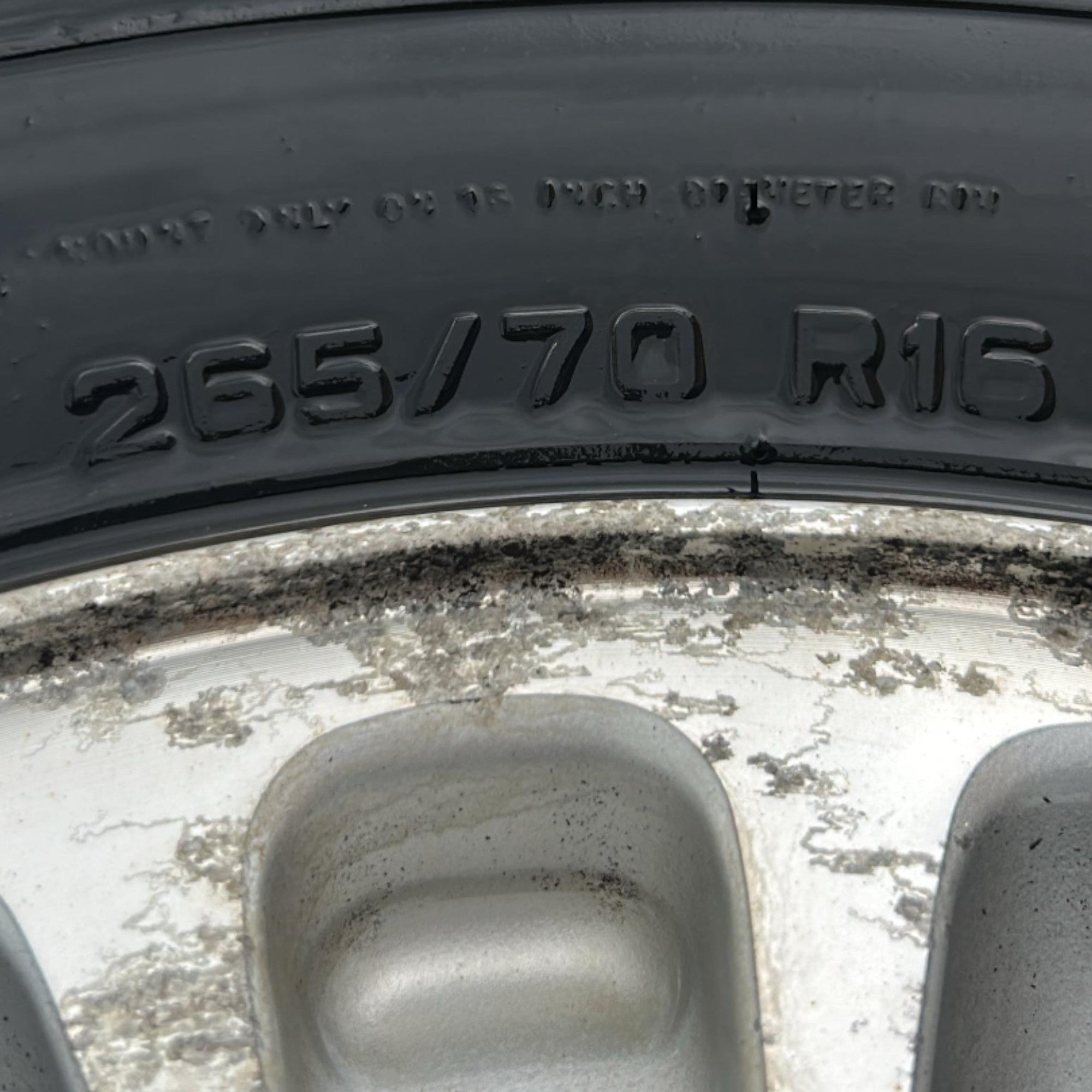 Cerchio In Lega Mitsubishi Pajero V60 (6 Fori / 265 / 70 R16) (1999 > 2006) - F&P CRASH SRLS - Ricambi Usati