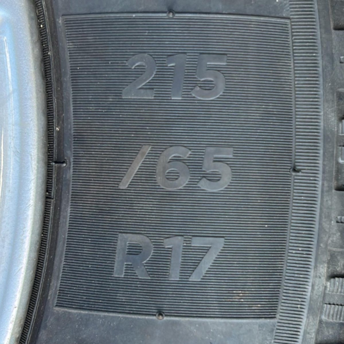 Cerchio in lega Opel Grandland X cod.YP00064180 (5 fori / 215 / 65 r17) (2017 > 2024) - F&P CRASH SRLS - Ricambi Usati